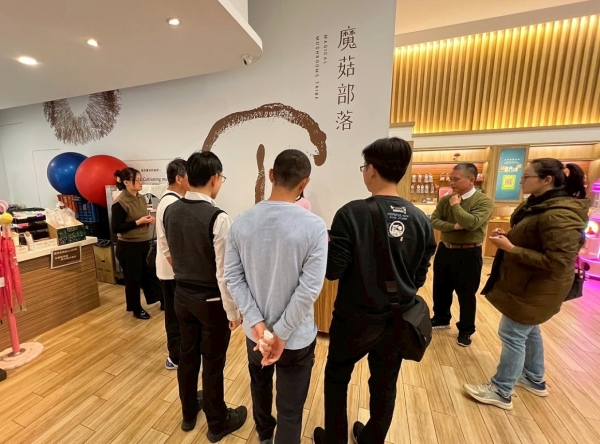 LINE_ALBUM_20250401上游廠商參訪-中一蛋品、魔菇部落_250402_9