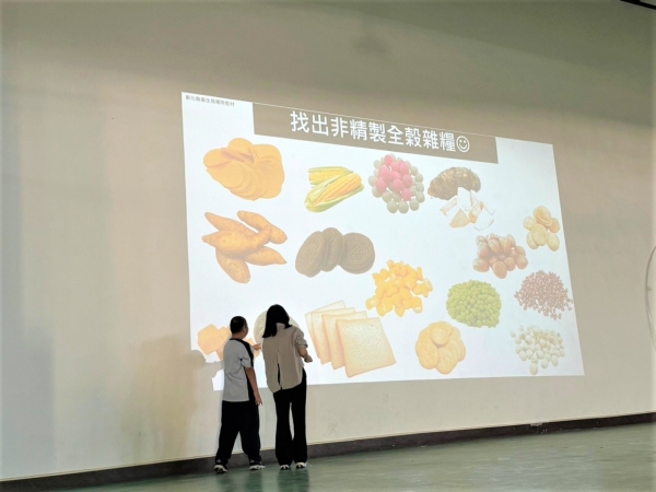 LINE_ALBUM_啟聰學校衛教_241029_30