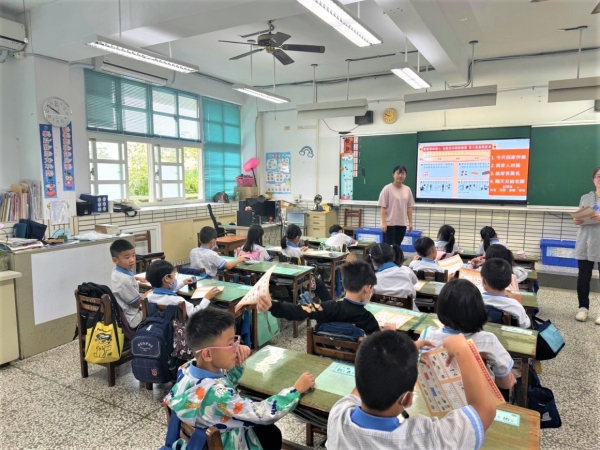 LINE_ALBUM_20241119彰化忠孝衛教_241204_43