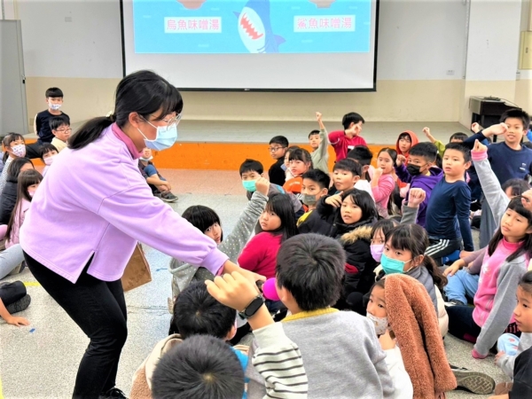 LINE_ALBUM_20241224旭光國小營養教育_241225_1